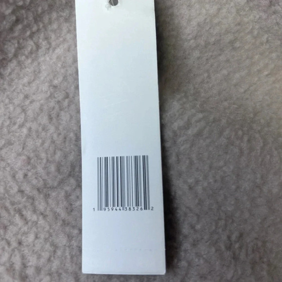 🤎”Tahari Sport” NWT Women’s Taupe Soft Crewneck Pullover Sweatshirt Size 2X - Picture 9 of 12